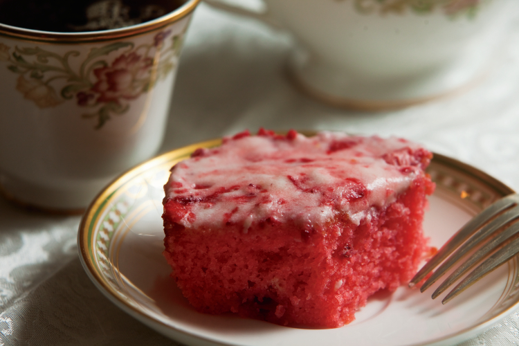 Strawberry Sheet Cake Recipe