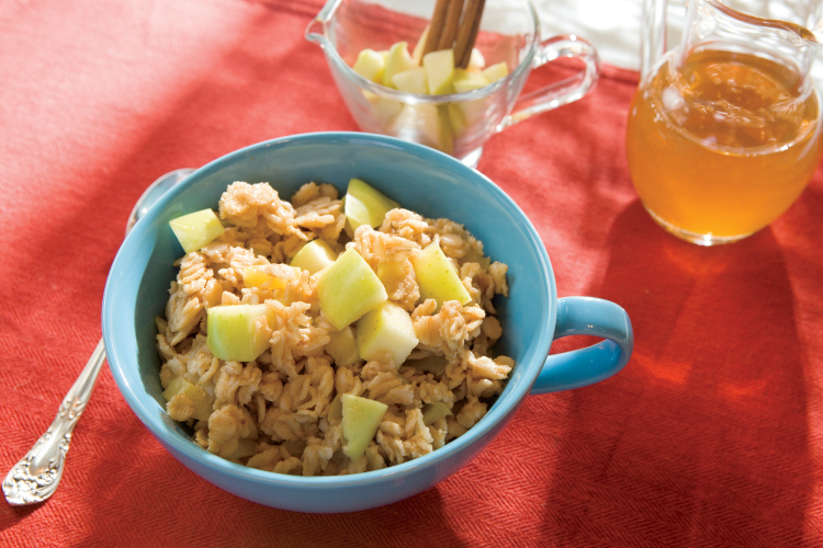 Golden Apple Cinnamon Oatmeal Recipe
