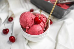 cherry frozen yogurt