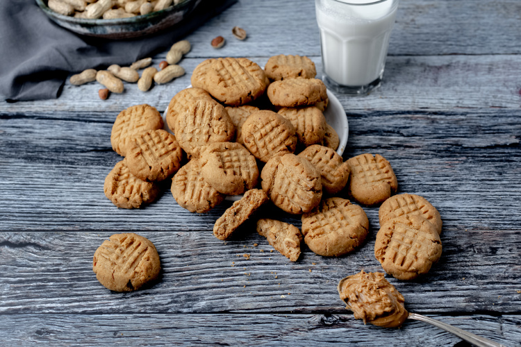 Peanut Butter Crunch Cookies; peanut recipes