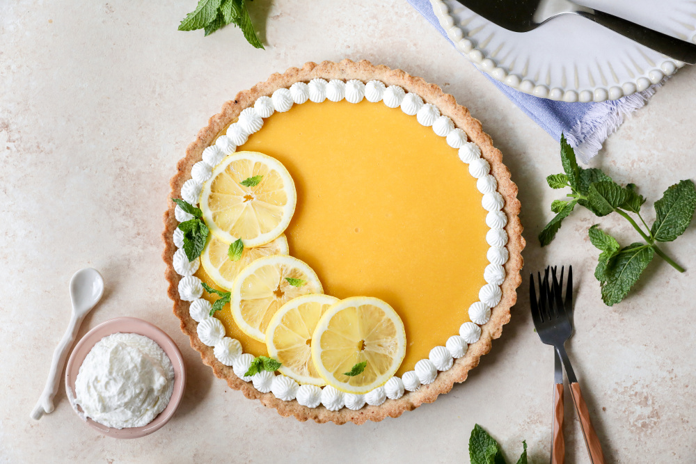 Lemon Pie with Pecan Crust