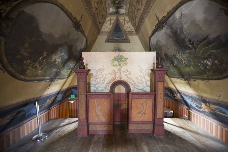 Korner's Folly in Kernersville, NC i