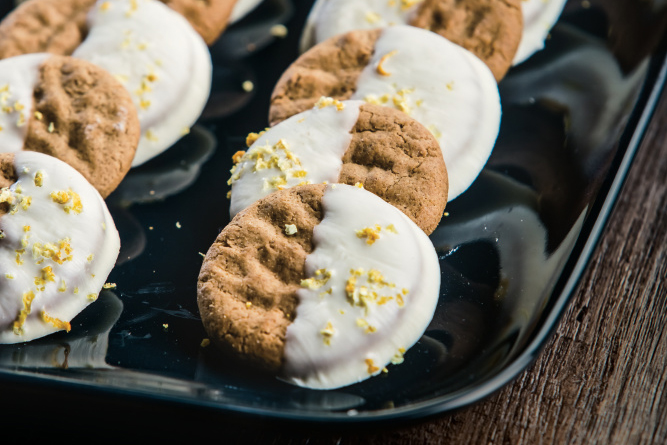 White Chocolate Lemon Gingersnaps