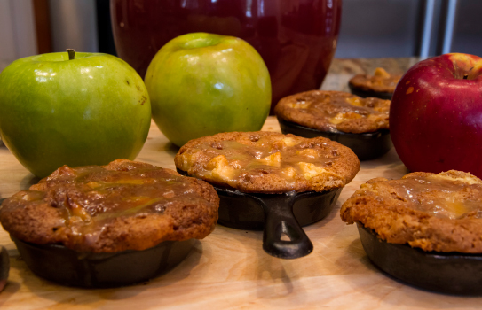 apple cakes with butter icing recipe