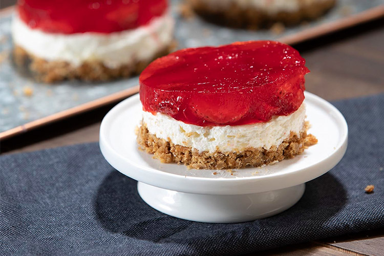 Strawberry Pretzel Salad 